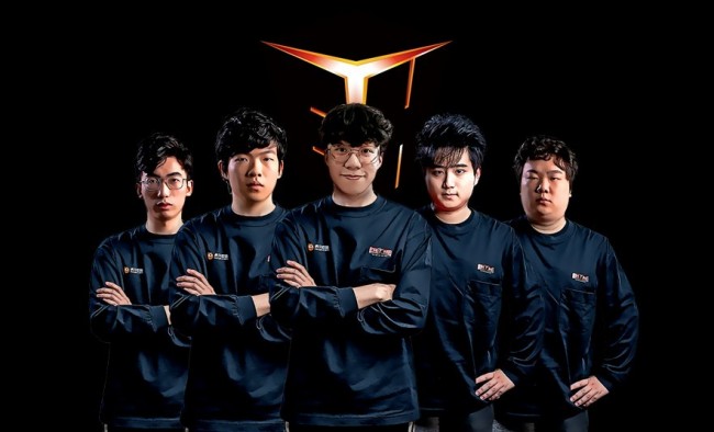 坛罕见的连 坛罕见的连